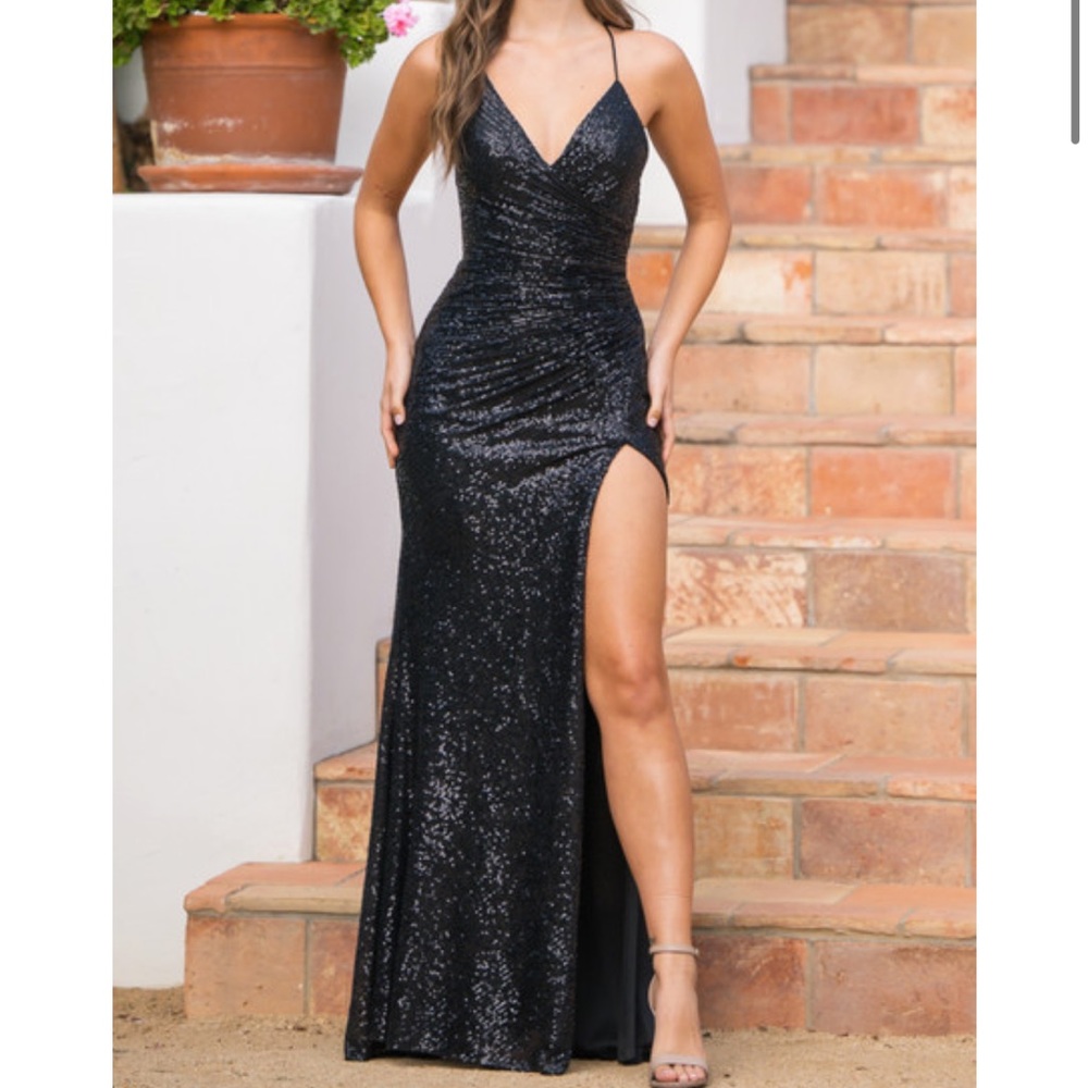 Black Sparkly Prom Dress